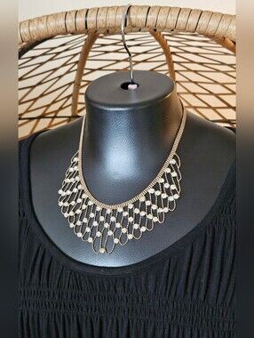 Vintage Gold Tone Rhinestone Necklace